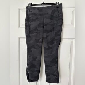 Lululemon Swift Speed Crop NWT